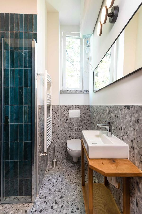 בודפשט Modern Apartment French Balkony מראה חיצוני תמונה